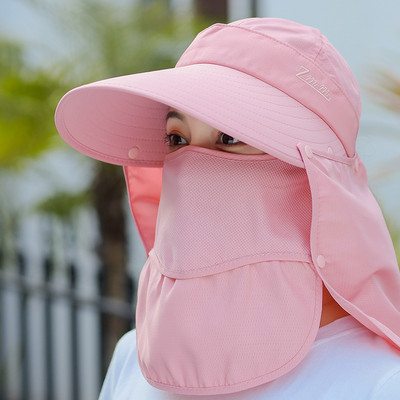 Ležerna ženska kapa sa resama i šal u više boja