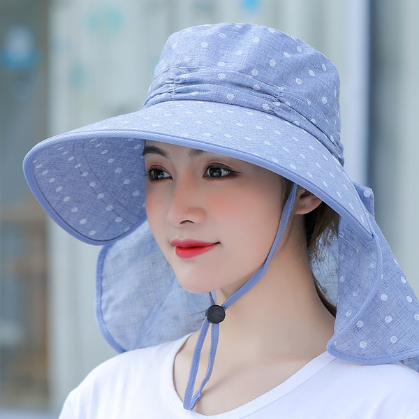 Ležerna ženska kapa sa resama i šal u više boja