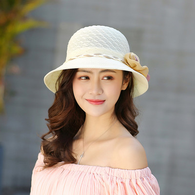 Model nou de pălărie de damă cu elemente 3D