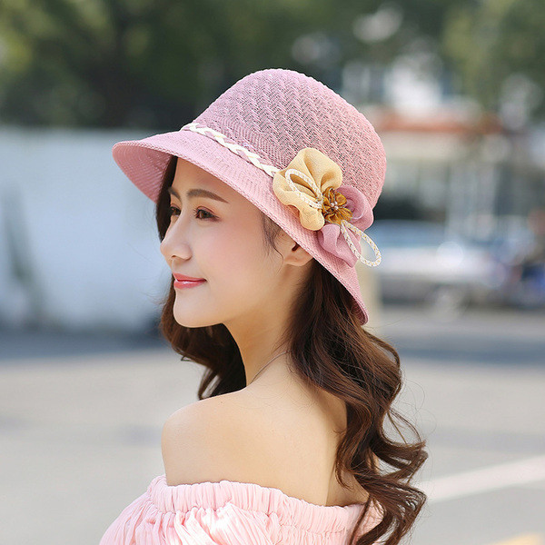 Model nou de pălărie de damă cu elemente 3D