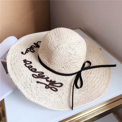 Actuala palarie de dama cu franjuri - mai multe modele