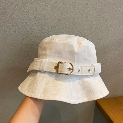 Γυναικείο μοντέρνο καπέλο σε τρία χρώματα με μεταλλικό στοιχείο