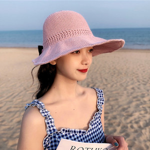 Pălărie de damă modernă cu panglică și franjuri - mai multe modele