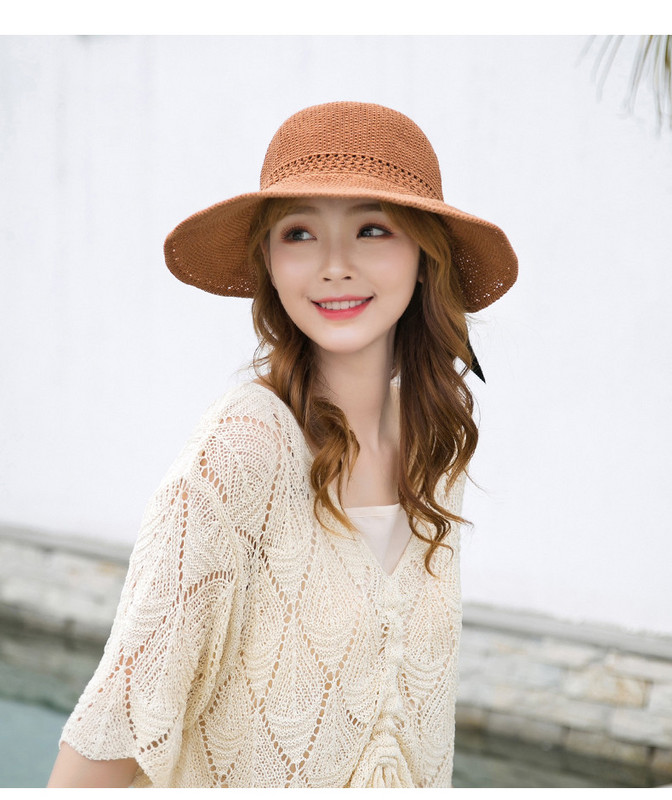 Pălărie de damă modernă cu panglică și franjuri - mai multe modele