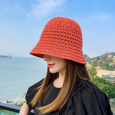 Πλεκτό γυναικείο ψάθινο καπέλο