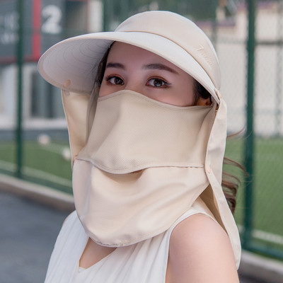 Γυναικείο καπέλο με γείσο και κασκόλ