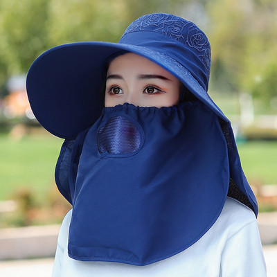 Γυναικείο καπέλο με γείσο και κασκόλ