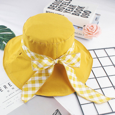 Γυναικείο υφασμάτινο καπέλο με καρό κορδέλα