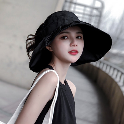 Γυναικείο αντηλιακό καπέλο κατάλληλο για την παραλία