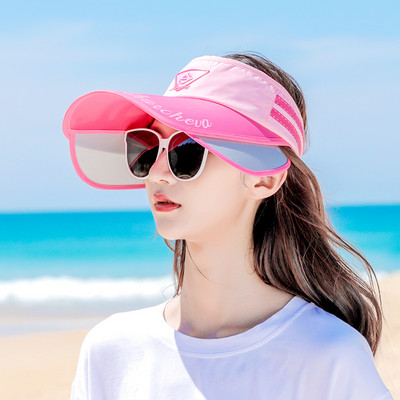 Γυναικείο καπέλο  με γείσο και επιγραφή