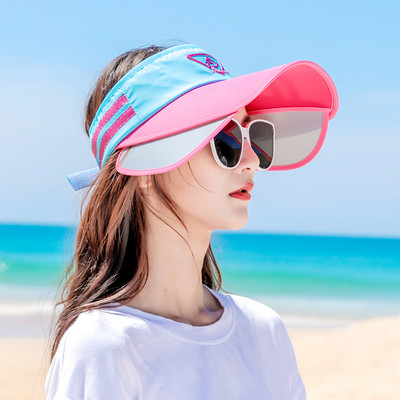 Γυναικείο καπέλο  με γείσο και επιγραφή