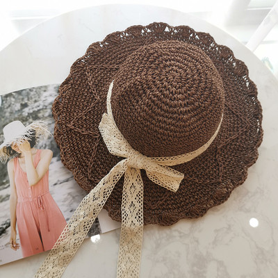 Μοντέρνο γυναικείο ψάθινο καπέλο με κορδέλα