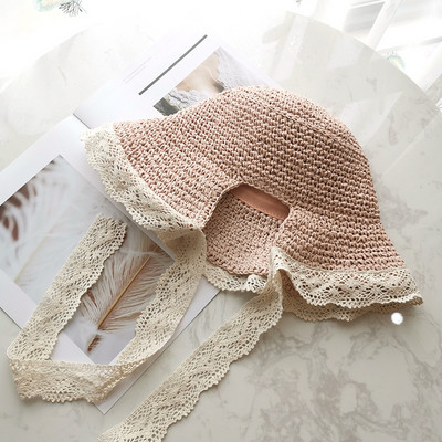 Μοντέρνο γυναικείο ψάθινο καπέλο με κορδέλα