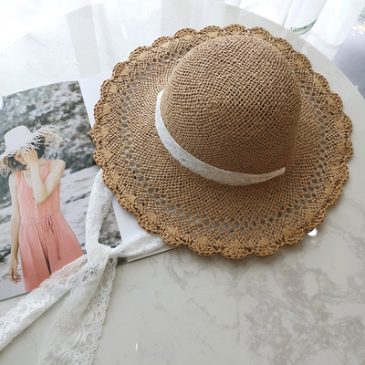 Μοντέρνο γυναικείο ψάθινο καπέλο με κορδέλα