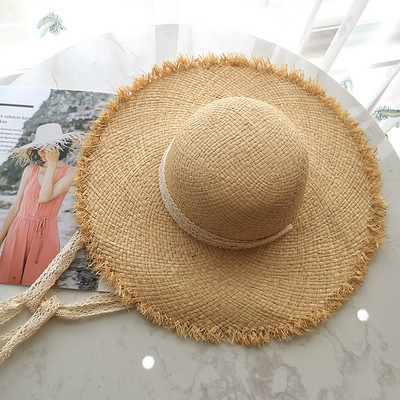 Μοντέρνο γυναικείο ψάθινο καπέλο με κορδέλα