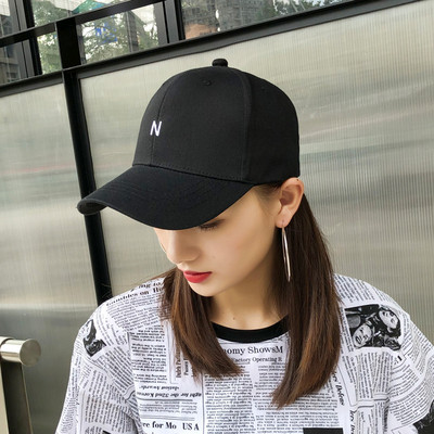 Μοντέρνο γυναικείο καπέλο με γείσο και κέντημα - διάφορα χρώματα