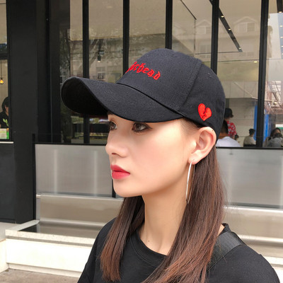 Μοντέρνο γυναικείο καπέλο με γείσο και κέντημα - διάφορα χρώματα