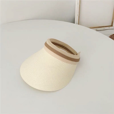 Ψάθινο γείσο για την παραλία και την καθημερινή ζωή