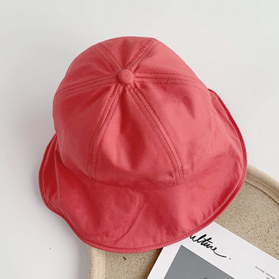 Μοντέρνο γυναικείο ρυθμιζόμενο καπέλο με γείσο σε διάφορα χρώματα