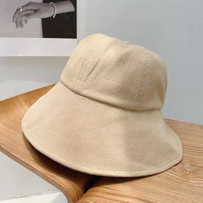 Μοντέρνο γυναικείο ρυθμιζόμενο καπέλο με γείσο σε διάφορα χρώματα