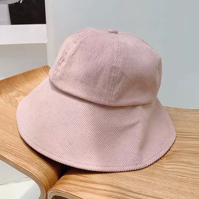 Μοντέρνο γυναικείο ρυθμιζόμενο καπέλο με γείσο σε διάφορα χρώματα