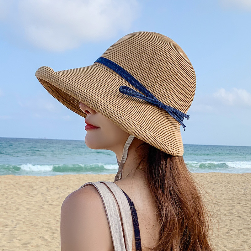 Ψάθινο καπέλο για την παραλία - αντηλιακό