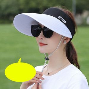 Σπορ-καθημερινή γυναικείο γείσο με έμβλημα - διάφορα μοντέλα