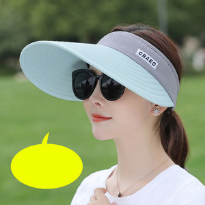 Σπορ-καθημερινή γυναικείο γείσο με έμβλημα - διάφορα μοντέλα