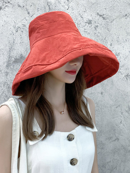 Palarie moderna de dama cu franjuri