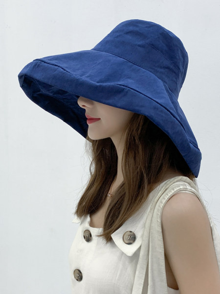 Palarie moderna de dama cu franjuri