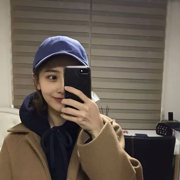 Υφασμάτινο καπέλο με γείσο για γυναίκες