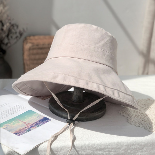 Γυναικείο casual καπέλο με κορδόνια  και περιφέρια