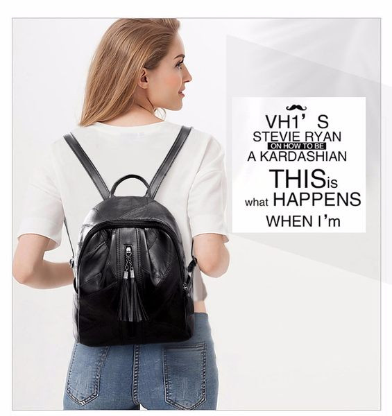 Γυναικείο μαύρο σακίδιο  δερματίνη με φούντα