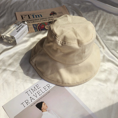 Γυναικείο κλωστοϋφαντουργικό καπέλο