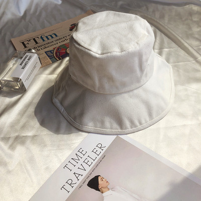 Γυναικείο κλωστοϋφαντουργικό καπέλο