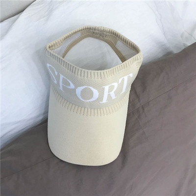 Γυναικείο καλοκαιρινό καπέλο με επιγραφή και γείσο