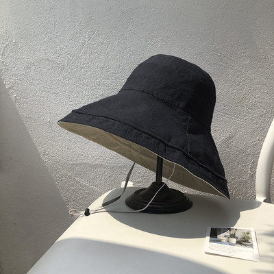 Γυναικείο υφασμάτινο καπέλο με περιφέρεια