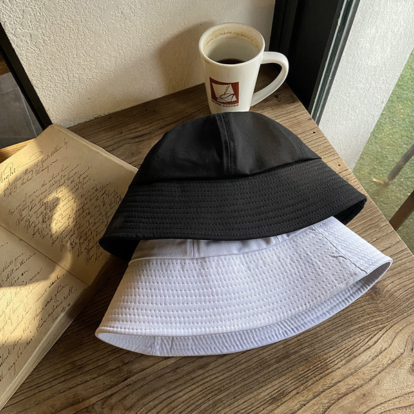 Pălărie de pescuit de zi cu zi într-o singură culoare pentru femei