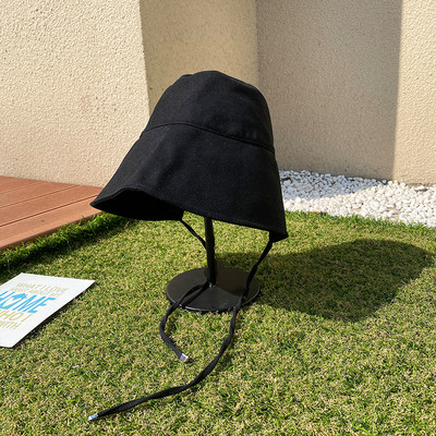 Γυναικείο καπέλο  με κορδόνια