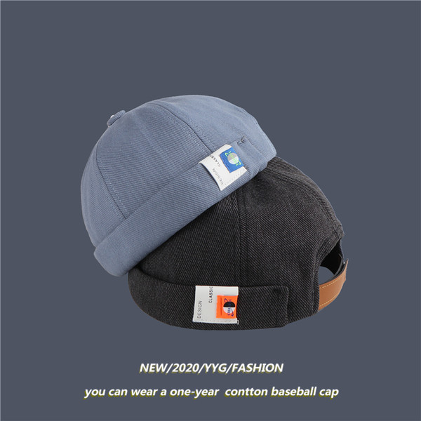 Pălărie casual de damă cu beretă cu inscripție