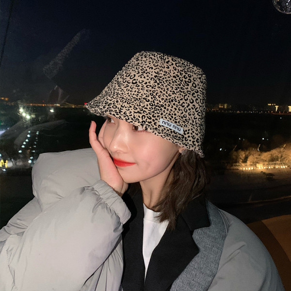 Palarie de pescuit de dama cu imprimeu animal