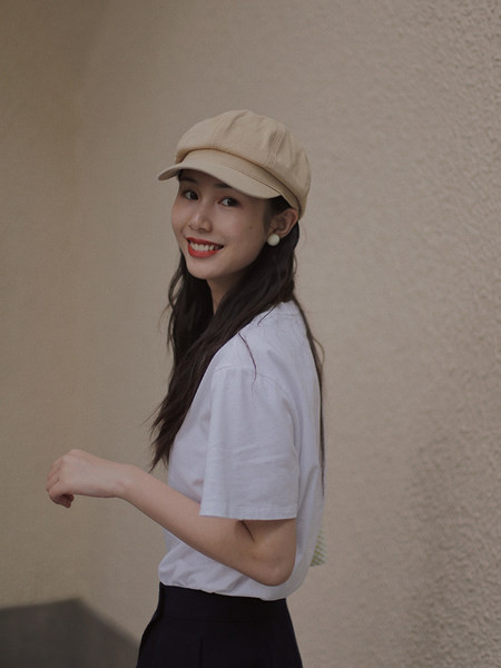 Palarie de dama model uni cu vizor in diferite culori