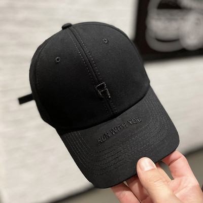 Palarie dama mai multe modele cu broderie