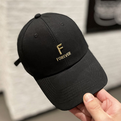 Palarie dama mai multe modele cu broderie