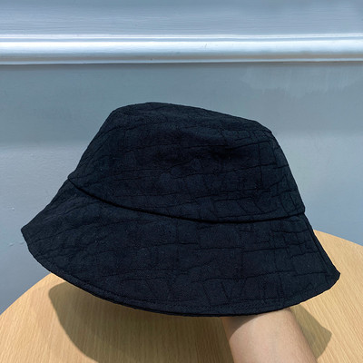 Palarie dama cu franjuri - tip pescuit