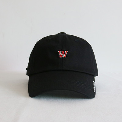 Șapcă de baseball pentru femei cu broderie și vizor - cinci culori