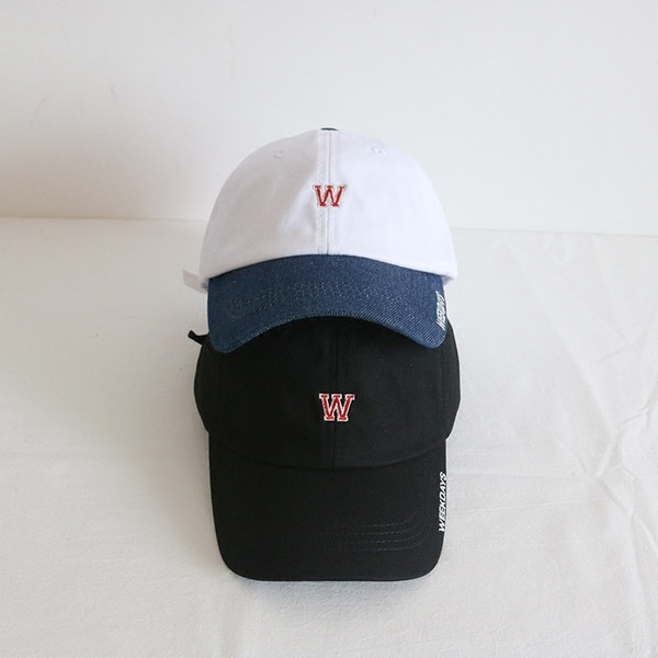 Șapcă de baseball pentru femei cu broderie și vizor - cinci culori