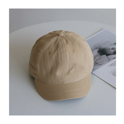 Pălărie modernă pentru femei, într-o singură culoare, cu vizor