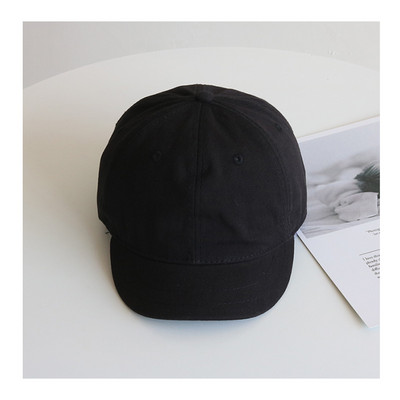 Pălărie modernă pentru femei, într-o singură culoare, cu vizor