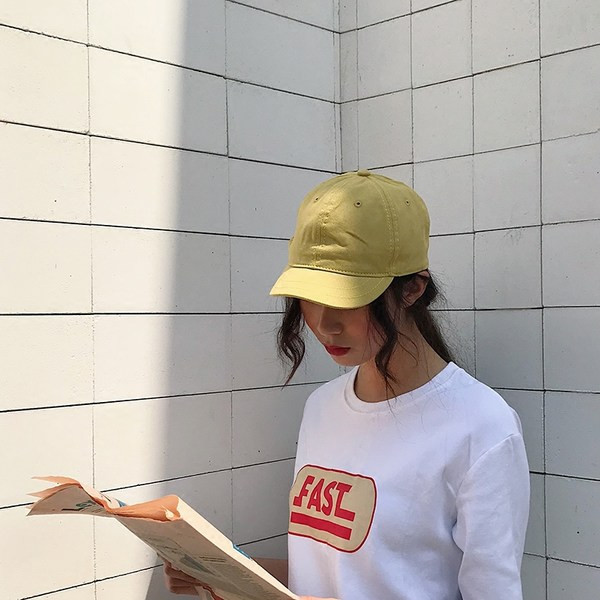 Pălărie modernă pentru femei, într-o singură culoare, cu vizor